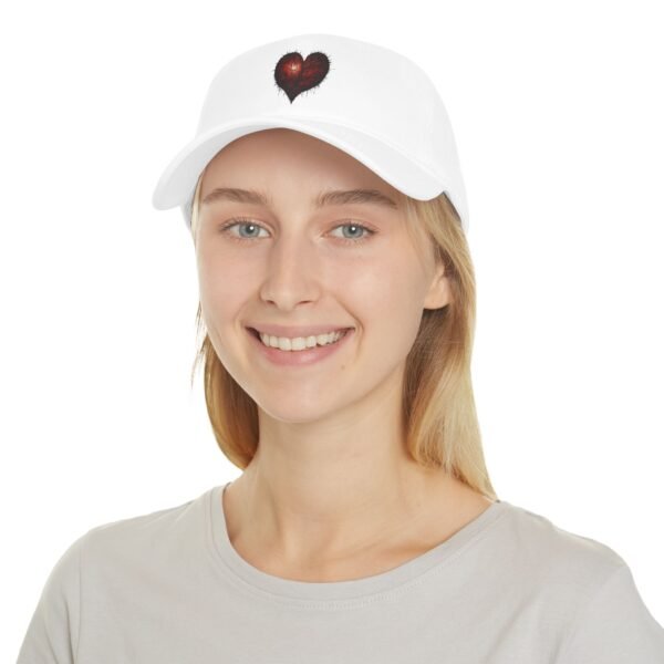 Heart Design Low Profile Baseball Cap - Trendy Accessory for Casual Style IS_4142 - Image 4